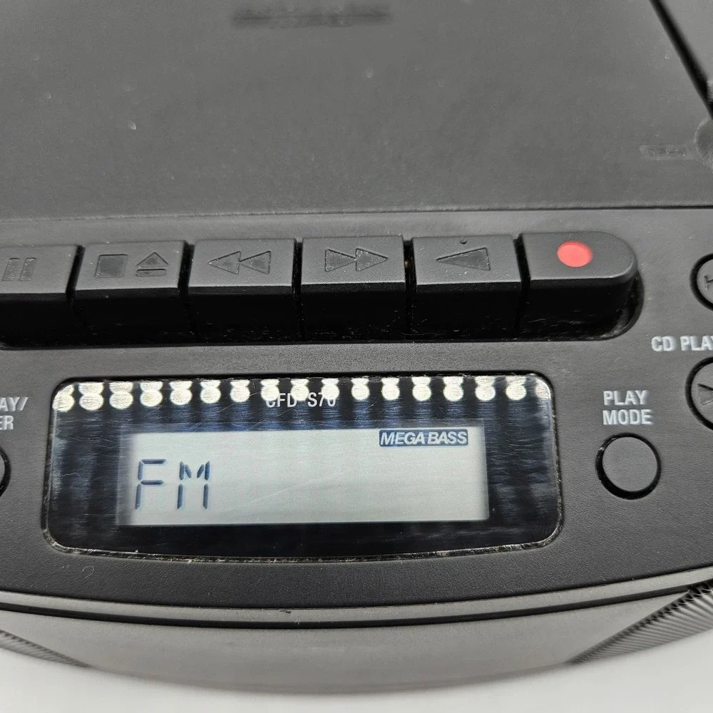 Sony CFD-S70 Portable CD Cassette Boombox AM/FM Radio Tested Works AC Cord Black